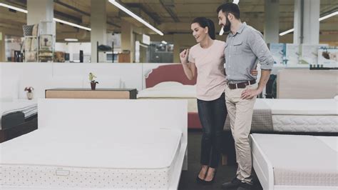 why are all mattress reviews fake
